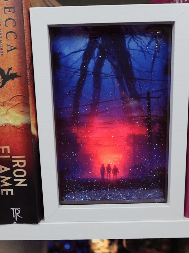 FlowTales Miniature Flow Scene – A Ready-Made Decorative Gift for Cozy Spaces