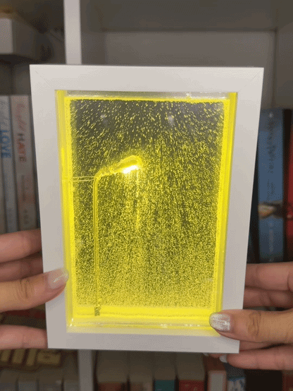 Snow Core Flow Scene – A Ready-Made Decorative Gift for Cozy Spaces