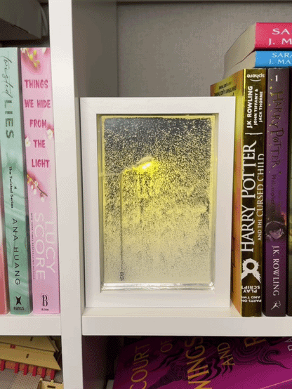 Snow Core Flow Scene – A Ready-Made Decorative Gift for Cozy Spaces